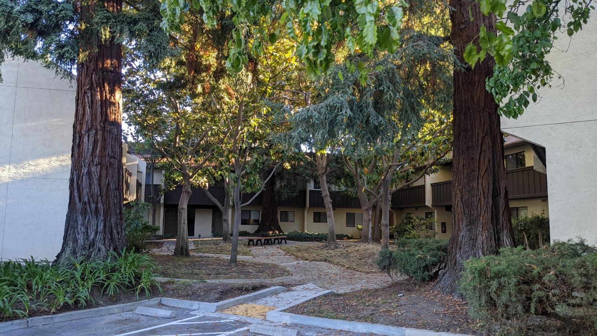 Spacious 2 Bedroom 2 Bath Condo In The Heart Of Silicon Valley Sunnyvale Exterior photo